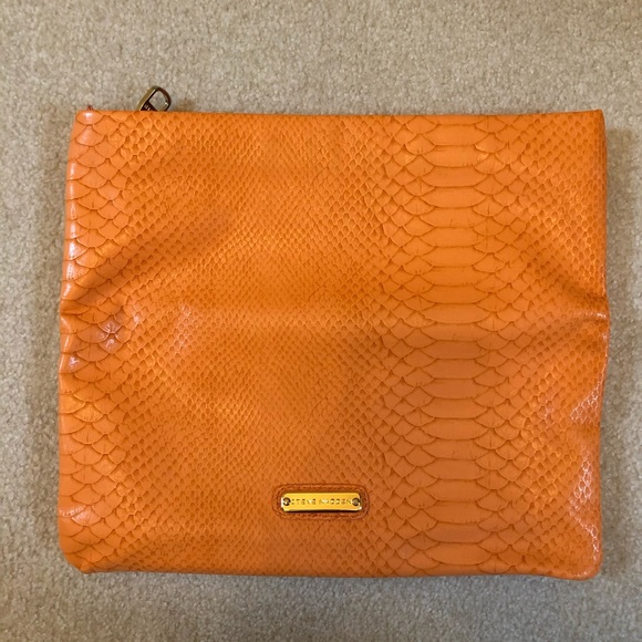 Steve Madden Clutch - Picture 3 of 15